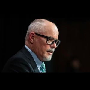 Meet your Posher, Holtons